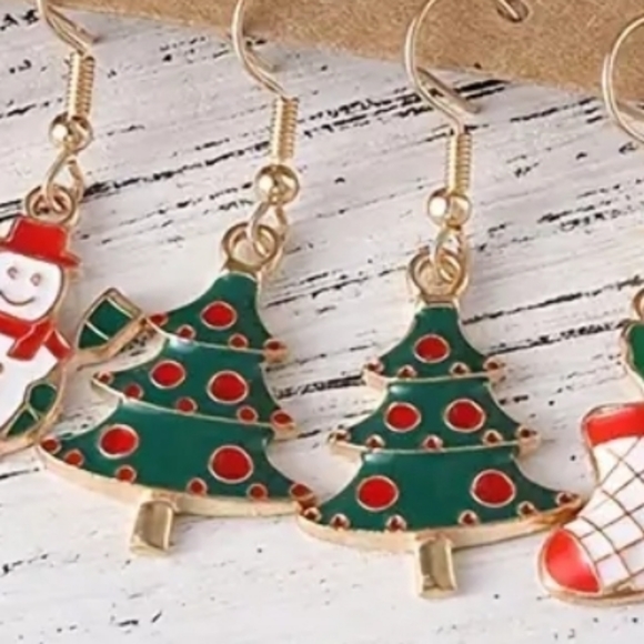 3 Pairs Christmas Earrings - Picture 3 of 4